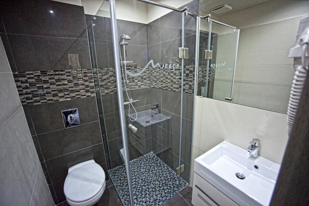 Mirage Hotel Sárvár Camera foto
